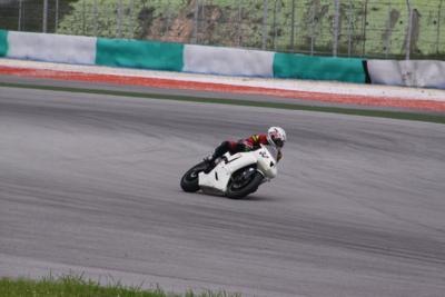 [IMG_0366_400x267[2].jpg]