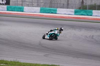 [IMG_0426_400x267[2].jpg]