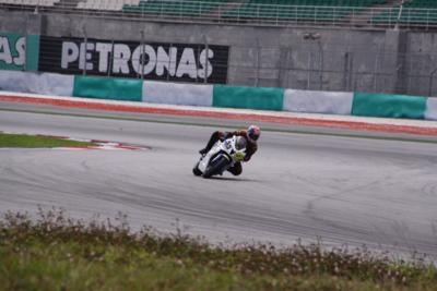 [IMG_0922_400x267[2].jpg]