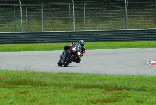 [DSC_0306_550x369[2].jpg]