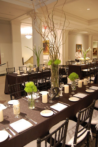 UMMA University of Michigan Museum of Art wedding in Ann Arbor with wedding planner TwoFoot Creative