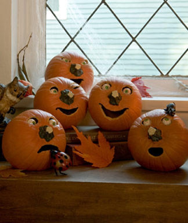 [Halloween-Decoration-Pumpkin-People_full_article_vertical[5].jpg]