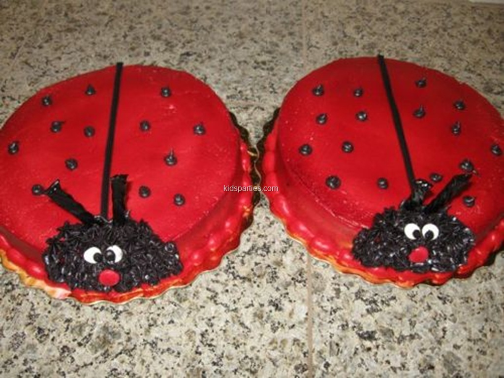 [ladybug-cakes[21].jpg]