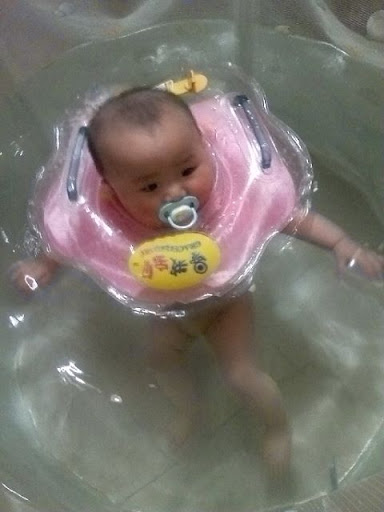 小小美人鱼