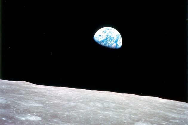 nasa_earthrise_1968_630px.jpg
