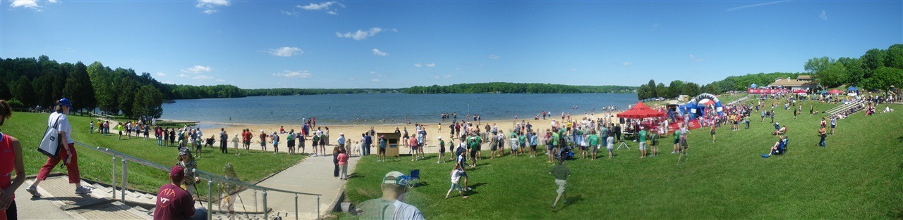 [FinishLinePano4.jpg]