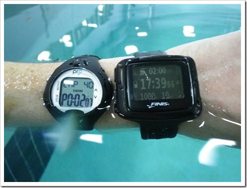 Swimovate Pool-Mate Pro vs FINIS Swimsense