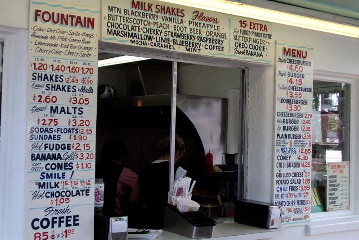 [Copy of 20090601_3[3].jpg]