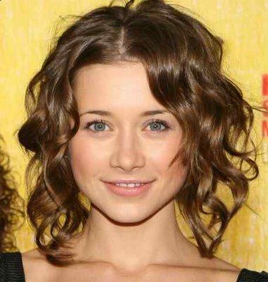 hairstyles for women with thin hair. haircuts for women 2010