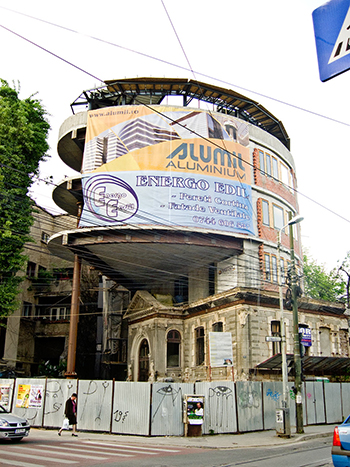 bucuresti case monstri dezastre arhitectonice