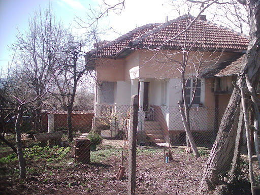 Village of Chiren: House