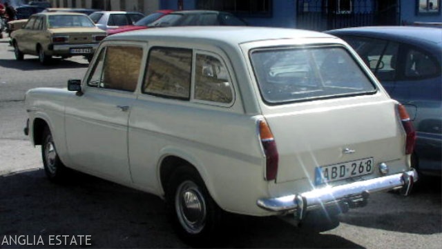 [FORD ANGLIA ESTATE[19].jpg]