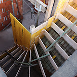 Hausbau - Keller wartet auf Decke