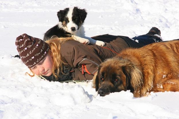 [March09 081-2[4].jpg]