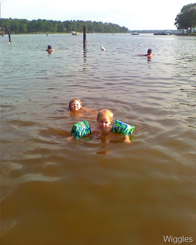 [Britt and Aaron in lake[3].jpg]