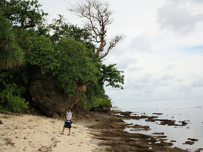Pantai Pulau Santolo