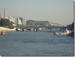 Paris, 12 oct 10, Vue du Pont de Sully