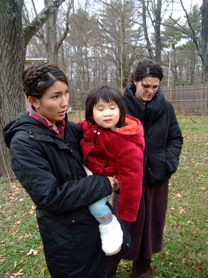 [120308auntieskissingonff32.jpg]