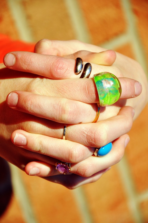hands 1