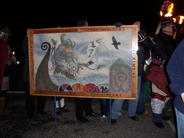 [800px-UHA2010_Jeannie[2].jpg]