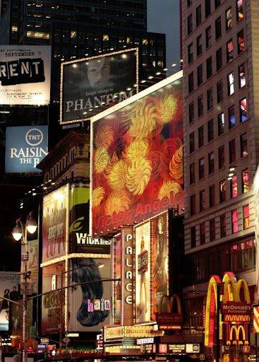 Victor Angelo rising painting in Times Square editions fine arts modern contemporary art