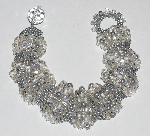 *Caterpillar* DIY Bracelet Kit - Silver / Clear