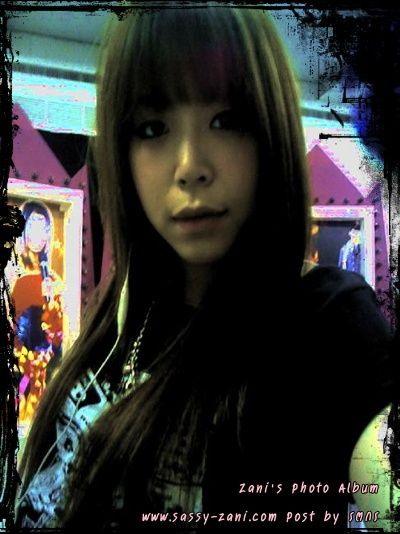 รูปภาพ ซานิ AF6 สาวมาดเท่ห์ ในลุคผมยาว