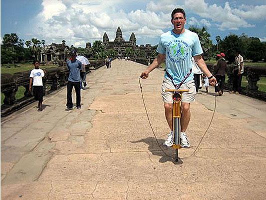 รูปภาพ Ashrita Furman ผู้ครอบครองสถิติโลกถึง 231 ชนิด