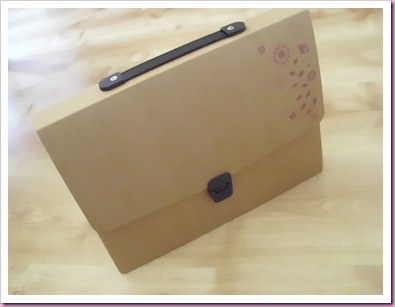 Carry case put together Carry case put together