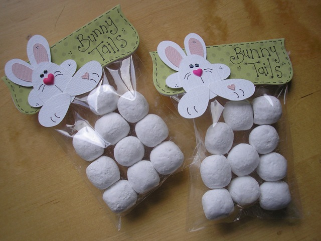 [Bunny Tail Treat bags[7].jpg]