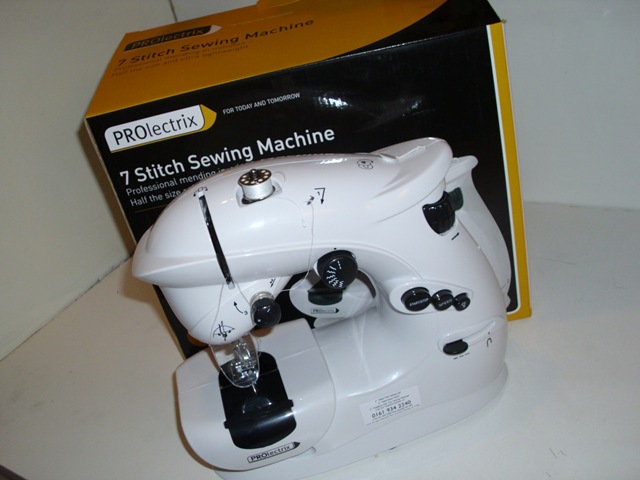 [large sewing machine[5].jpg]
