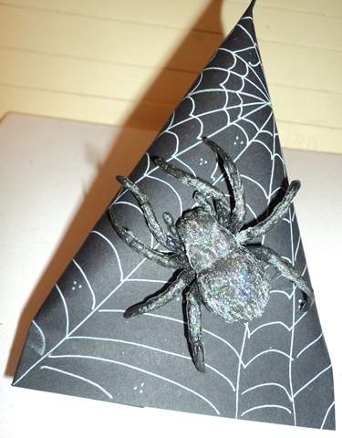 [Halloween Spiders Web Sour Cream Carton 2[11].jpg]