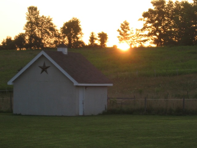 [Barn Quilt, Garage Door & Fireplace 016[2].jpg]