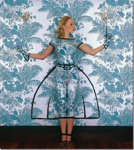 unusual bod yart gown form