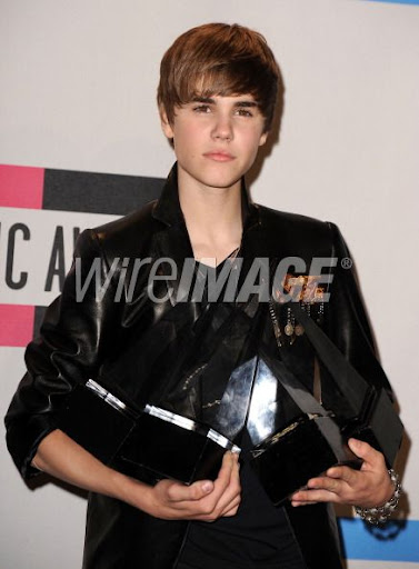 Justin Bieber Pictures 2010 AMAs