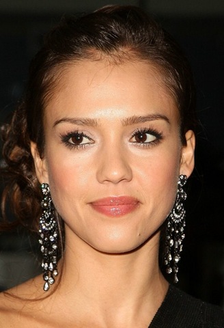 [jessica-alba-gets-glaad-19[8].jpg]