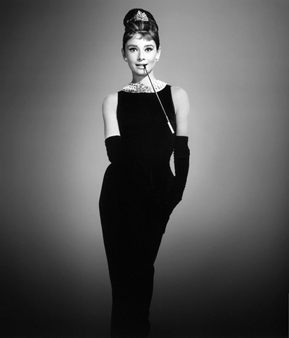 [audrey-hepburn-breakfast-at-tiffanys14[4].jpg]