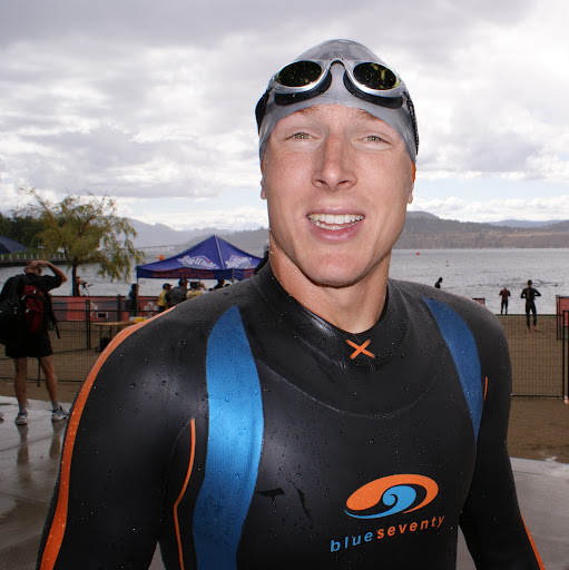 Leif Baradoy warming up for the elite race with Sable Water Optics at Canadian National Championships