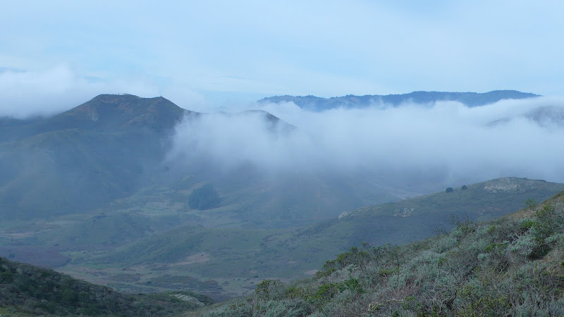 rarely see white clouds on top of these hills