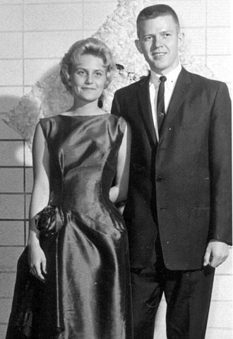 [Clayn & Karen at a dance_edited-1[4].jpg]