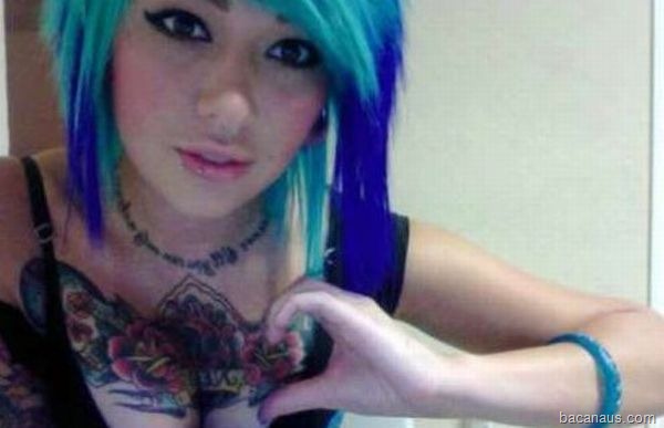 [bacanaus-garotas-cabelo-colorido (19)[2].jpg]