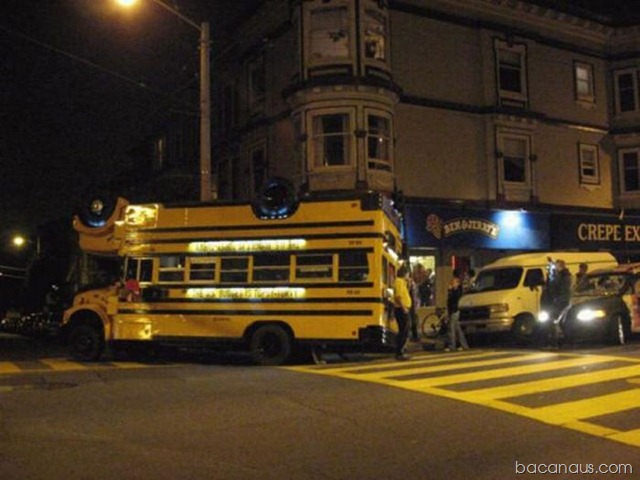 [avtobus-006[2].jpg]