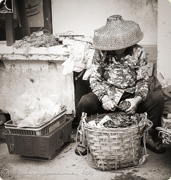 Old lady-BW Old lady-BW