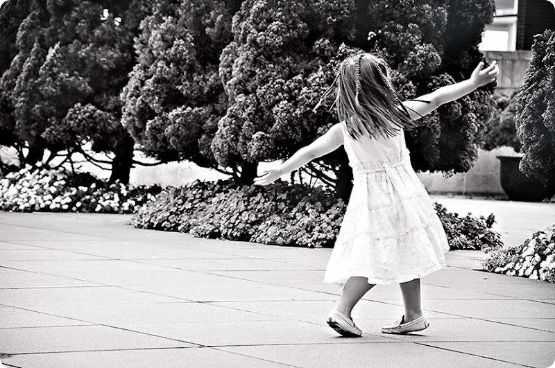 Twirl1 Twirl1
