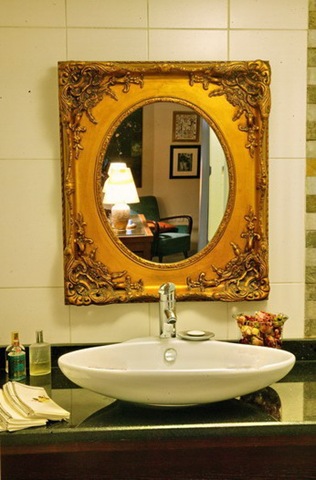 [Guestbath7.jpg]