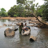 Washing_clothes_in_river.jpg