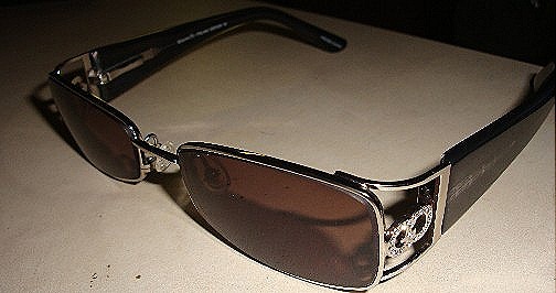 [glasses4.jpg]
