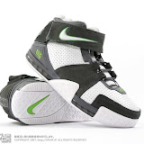 Nike Zoom LeBron II Nike Zoom LeBron II Gallery