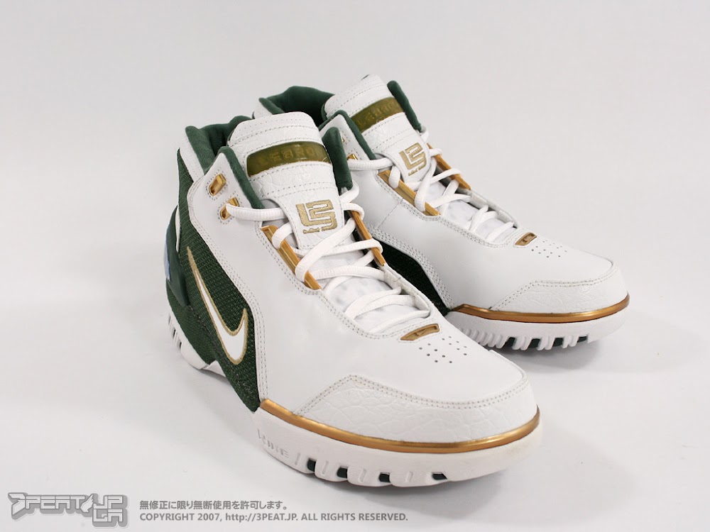 lebron st mary shoes