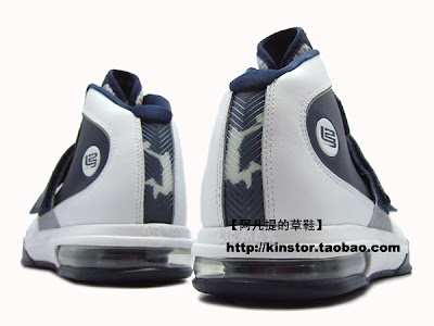 nike zoom soldier 4 tb white navy 2 07 Nike Zoom Soldier IV (4) TB   White/Navy Sample New Photos